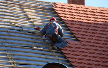 roof tiles Longstreet, Wiltshire